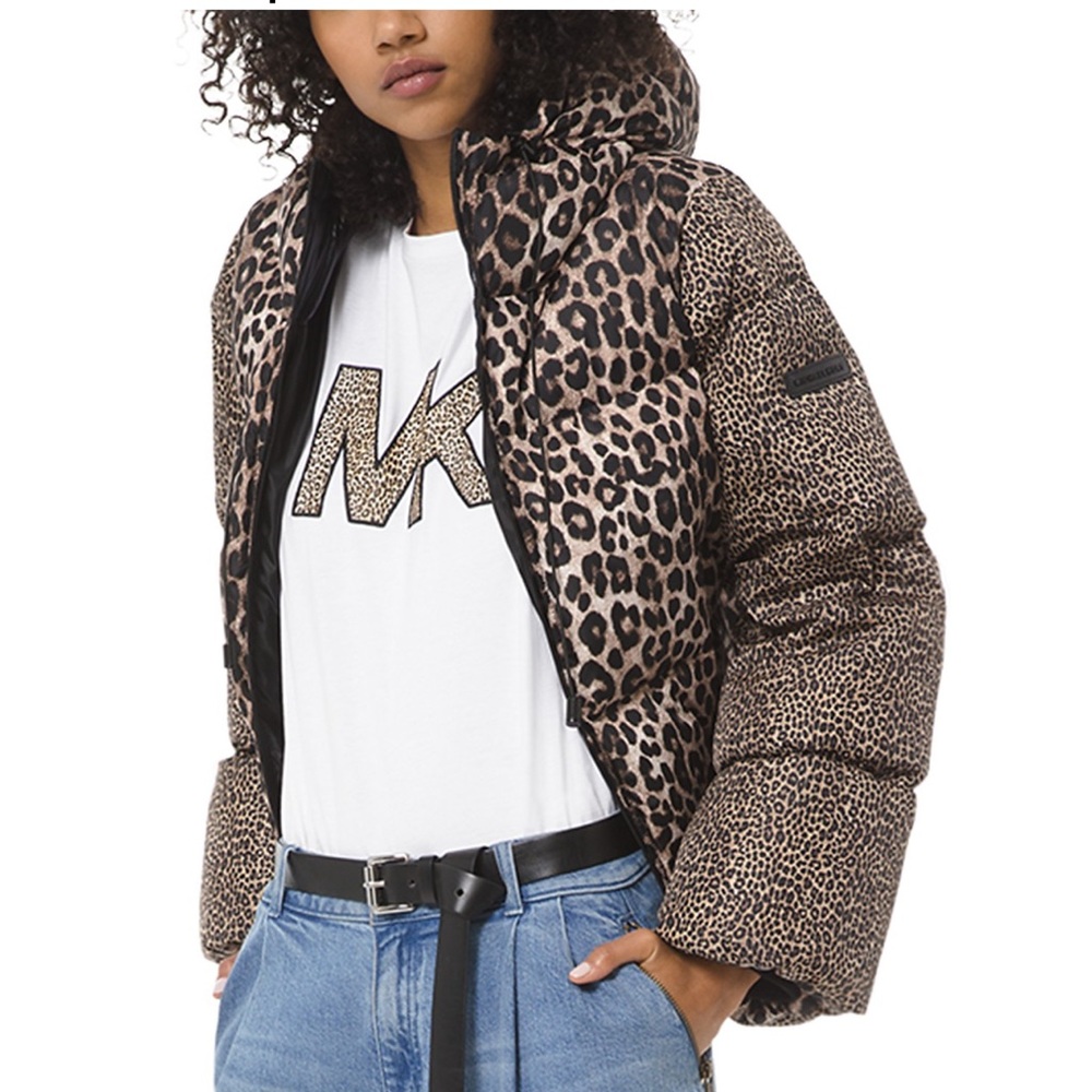 Chic Animal Print Puffer Jacket - Picture 2 of 3